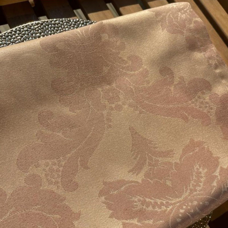 Toalha de Mesa Jacquard Renascença